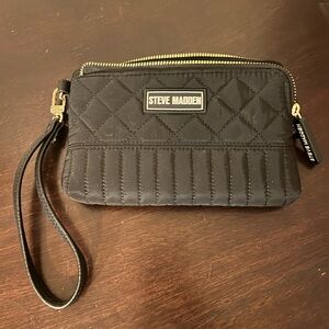 Steve Madden Quilted Black Wristlet
